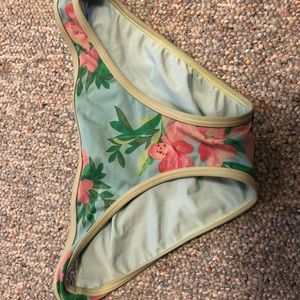 Closet Clean Out! Bundle and save!